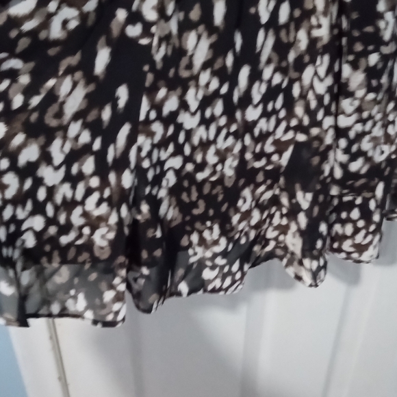 Nine West Black and White Asymmetrical dress with Flutter Hem, Belted - Picture 3 of 4
